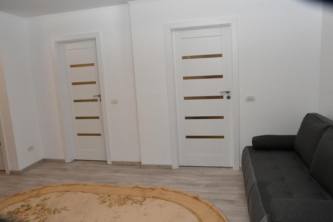 Apartmán Toporasi Apartament Craiova Exteriér fotografie