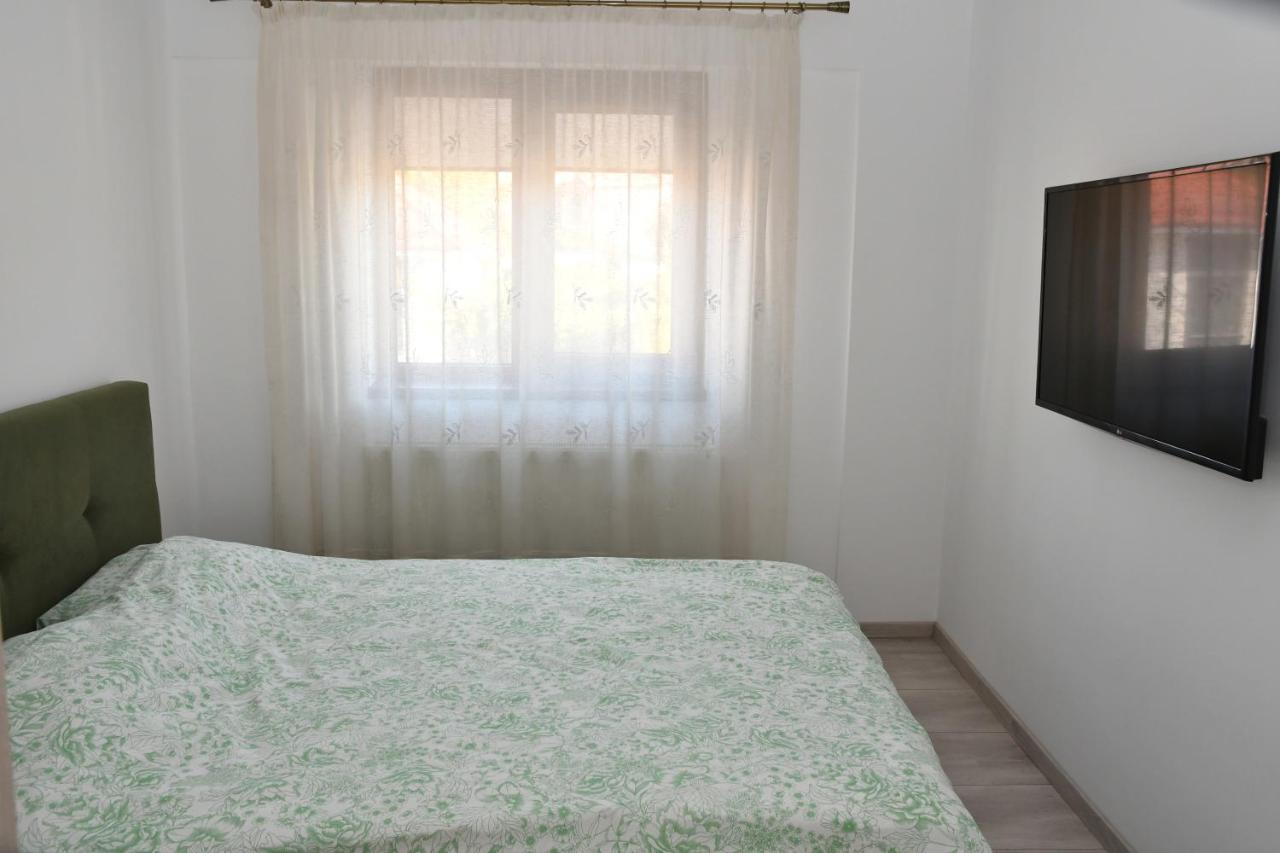 Apartmán Toporasi Apartament Craiova Exteriér fotografie